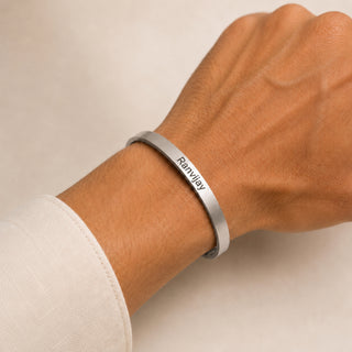 Customized Adjustable Stainless Steel Unisex Kada With Name Engraved.