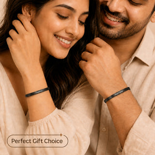 Customized Adjustable Stainless Steel Unisex Kada With Name Engraved.