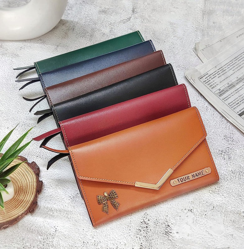 Personalized Women's Leather Premium Clutch