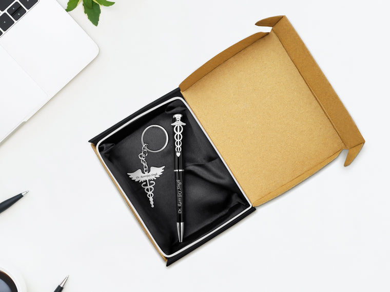 Personalized Doctor Pen and Keychain 1.0.